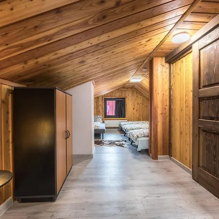 Ferienhaus Anna Sela Vrbov
